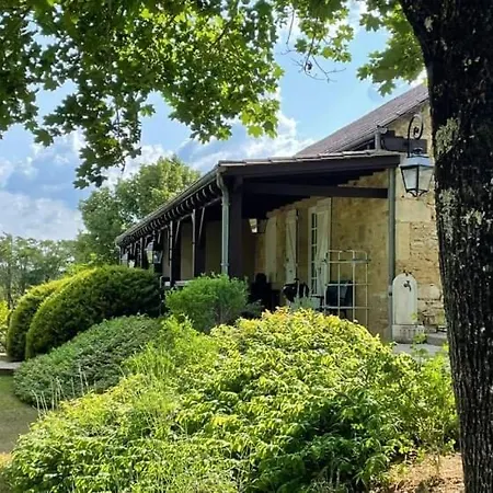 Le Clos Des Lilas, De Charme Apartment