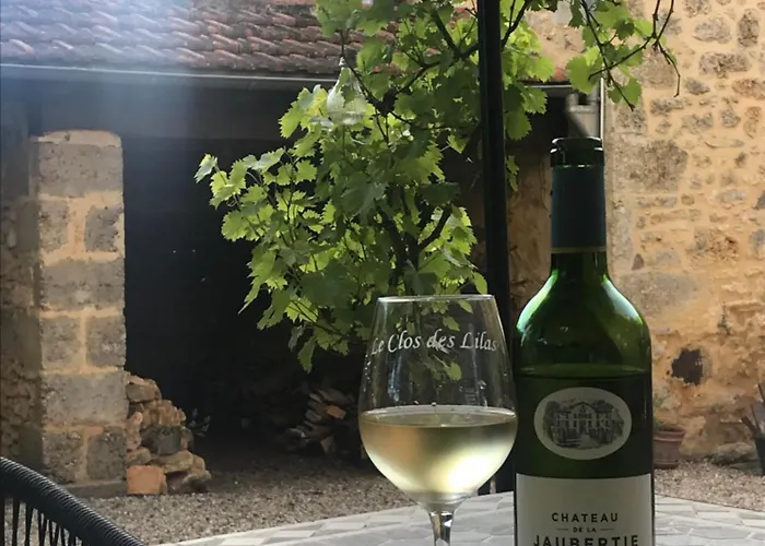 Апартаменты Le Clos Des Lilas, De Charme