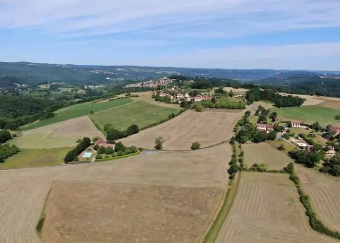 Апартаменты Le Clos Des Lilas, De Charme