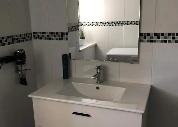 Апартаменты Le Clos Des Lilas, De Charme Daglan